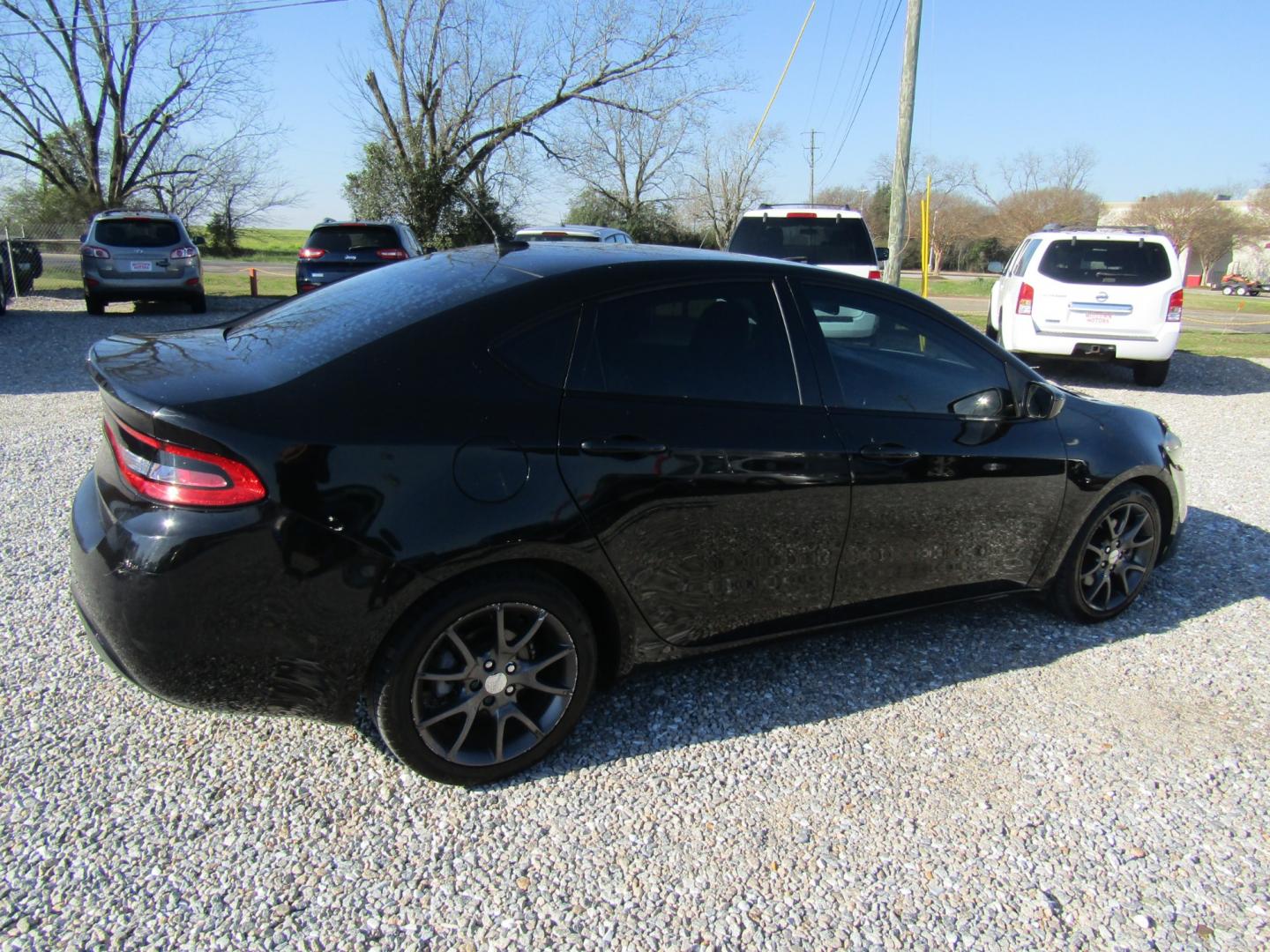 2015 Black /Black Dodge Dart SE (1C3CDFAA9FD) with an 2.0L L4 DOHC 16V TURBO engine, Automatic transmission, located at 15016 S Hwy 231, Midland City, AL, 36350, (334) 983-3001, 31.306210, -85.495277 - Photo#7